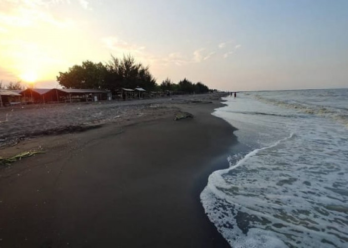 Wisata Pantai di Kabupaten Brebes 2024, Ada yang di Juluki 'Lombok Van Java'