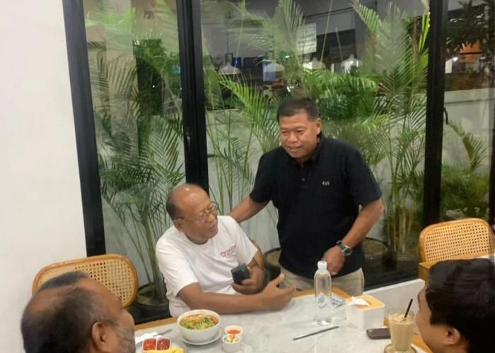 Pilkada Majalengka 2024 Tokoh PDIP Sutrisno dan Cabup Eman Bertemu, Sinyal Gabung Koalisi?