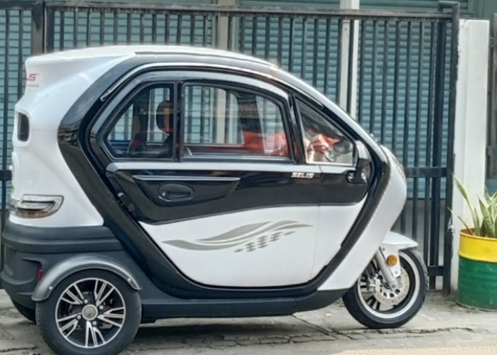 Cicilan Motor Listrik Roda Tiga dari Selis Cuma Rp950 Ribu, Bisa Muat 3 Orang Kabin Tertutup Sudah Ber-AC