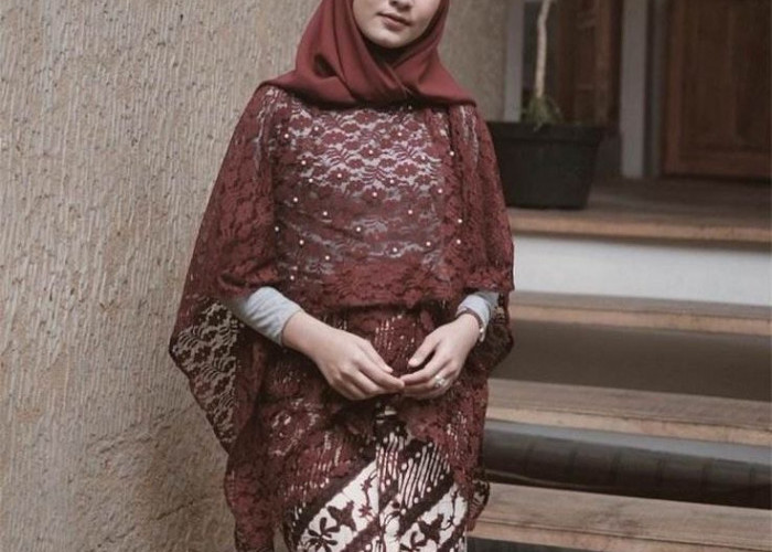 7 Ide Kebaya Bridesmaid yang Hijab Friendly, Tiru Yuk!