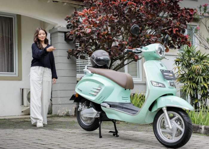 Nggak Perlu SPBU! Ternyata Baterai Motor Listrik Bisa Diisi di Rumah, Serius?