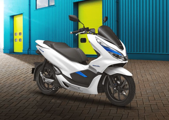 6 Daftar Motor Listrik Honda Terbaru Lengkap dengan Harganya Per November 2025, Isi Daya Pakai Kabel Type-C