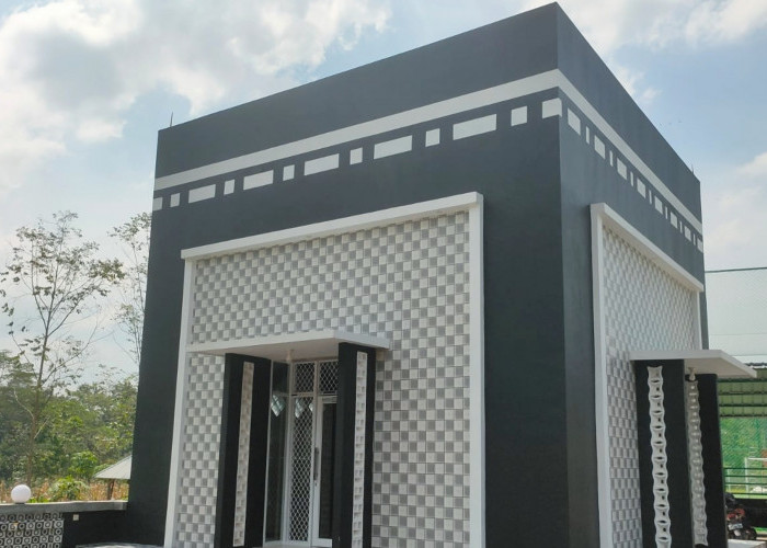 WOW! Ada Masjid Mirip Ka'bah di Bantarujeg Majalengka, Dibangun karena Rindu Tanah Suci