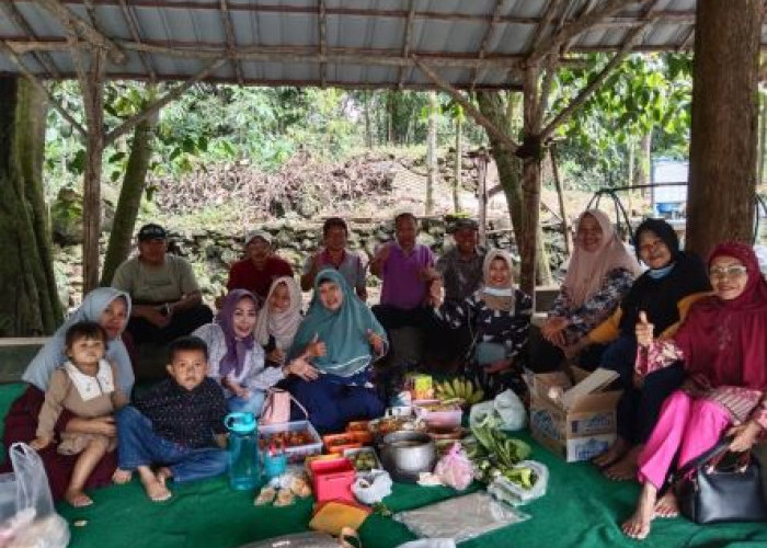 Rekreasi di Situ Cipanten Majalengka, Purna ASN Polres Diajak Piknik