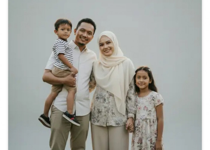 Cara Praktis Edit Foto Keluarga Jadi Estetik dengan Gemini AI, Cukup Salin 6 Prompt Siap Pakai Ini