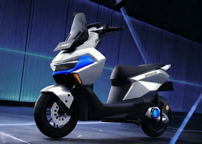 6 Rekomendasi Motor Listrik Untuk Ojol dan Kurir di Bawah 15 Juta, Tenaga 5000 Watt, Tembus 180 Km