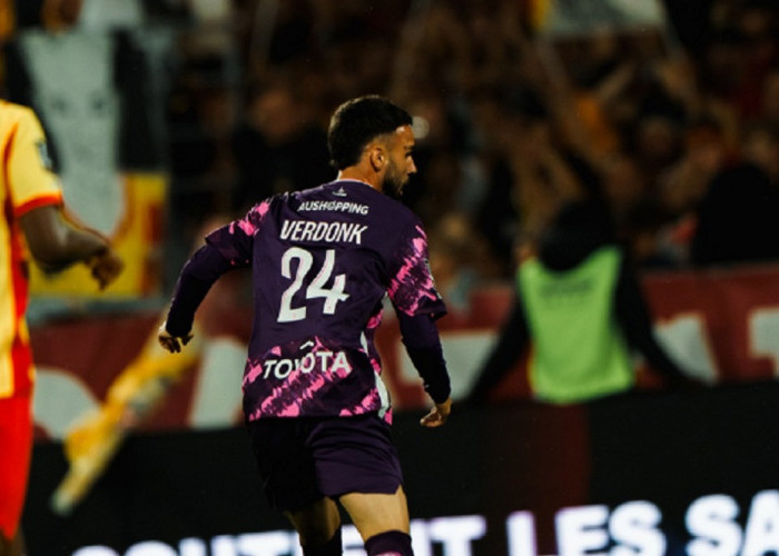 Debut Pahit Calvin Verdonk Bersama Lille di Liga Prancis, Tampil Impresif Tapi Timnya Dipecundangi RC Lens 3-0