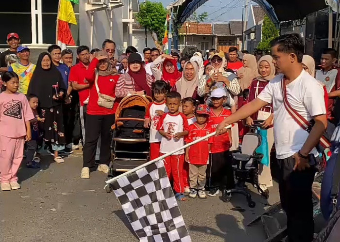Jalan Santai Keluarga Panorama Asri Meriahkan HUT ke-81 RI