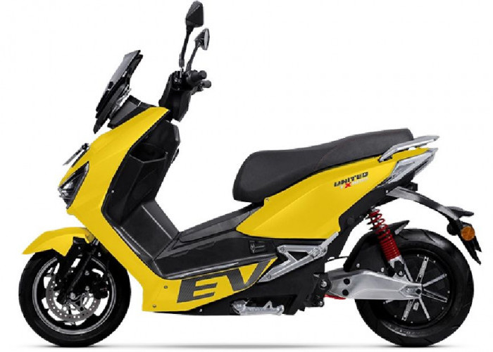 Daftar Motor Listrik Buatan Indonesia yang Lagi Diskon Desember 2025, Potongan Harga hingga Rp14 Juta!