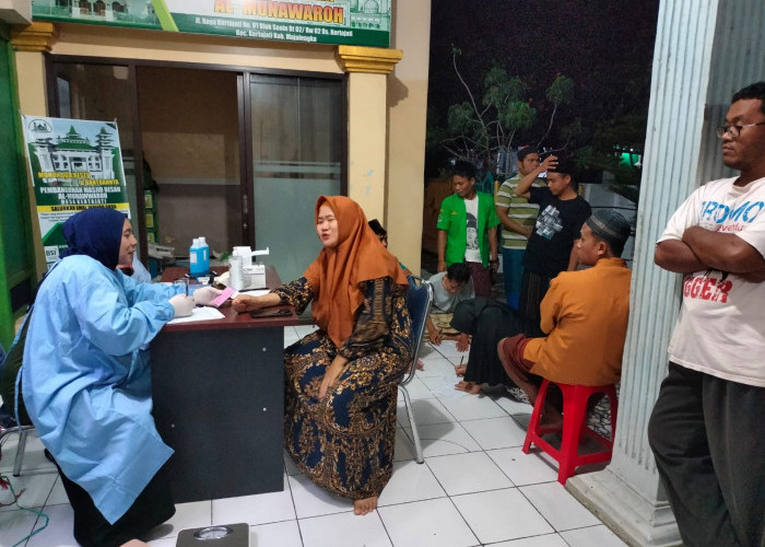 Ramadan PMI Gelar Donor Darah Usai Tarawih