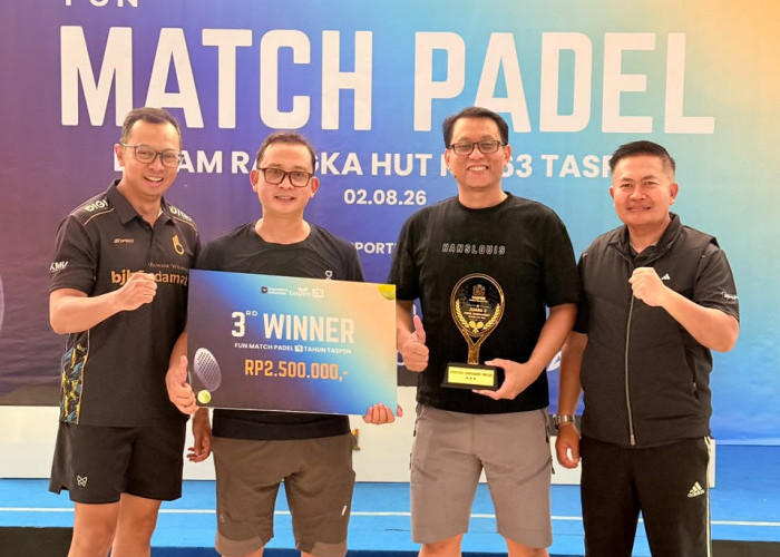 Sekda Majalengka Aaron Randi Raih Juara III Fun Padel HUT Ke-63 PT Taspen Cirebon