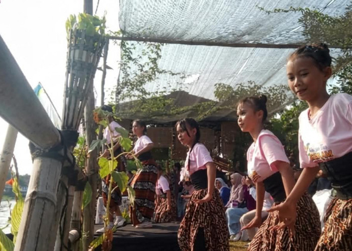 Tari Belentung, Simbol Kegelisahan Jatitujuh di Tengah Derasnya Pembangunan