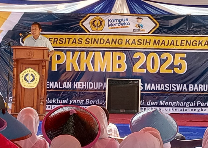 USKM Majalengka Gelar PKKMB, Prof Cecep: Kampus Bentuk Generasi Utuh, Cerdas dan Berkarakter