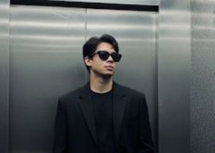 Mudah dan Gampang, Berikut Cara Edit Prompt Foto Cinematic di Lift Tanpa Harus Sewa Kamera Profesional