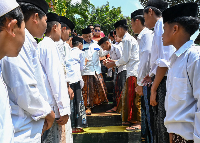 Ratusan Kiai se-Bandung Raya Doa dan Dukung Syaikhu-Ilham Jadi Pemimpin Jabar