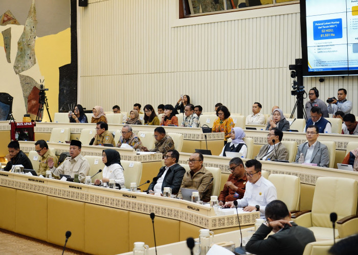 Komisi II DPR Soroti Anggaran Pascabencana Sumatra, Menteri Nusron Pastikan Refocusing