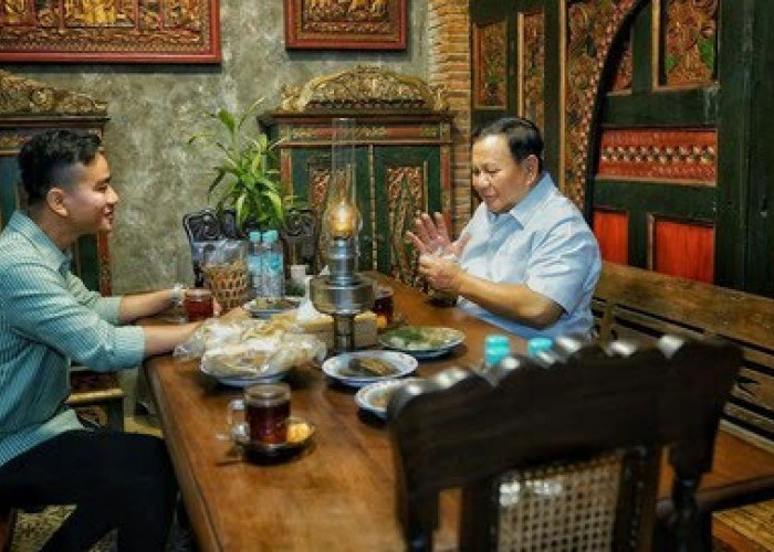 Pasangan Prabowo-Gibran, Politik Dinasti Menguat hingga Perang Bubat 