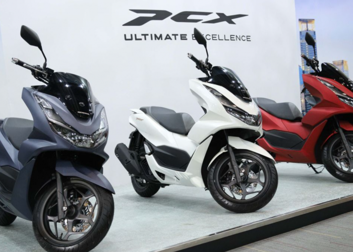 Selain Lebih Awet Bahan Bakar, Ini Perbedaan Motor PCX Hybrid dan PCX Biasa dengan Selish Harga Rp10 Jutaan