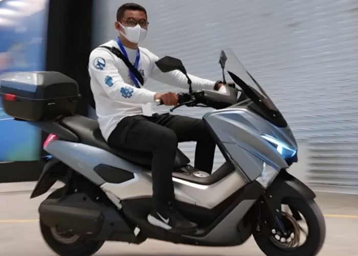 4 Jenis Motor Listrik Desain Mirip NMAX 2025 Budget Mulai dari Rp15 Juta, Rupa Eksklusif untuk Orang Kantoran