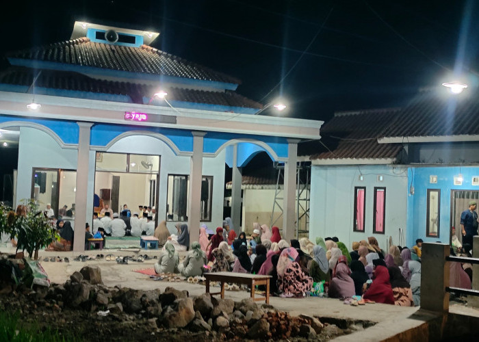 Warga Desa Lame Majalengka Peringati Maulid Nabi, Ajak Tingkatkan Cinta Rasul dan Amal Kebaikan