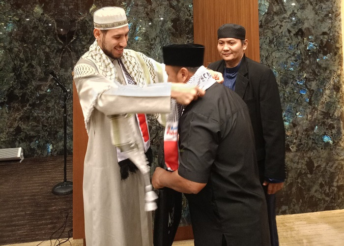 Syeikh Muhammad Nidhal Jadi Imam Salat Tarawih di Masjid Jami Al Firdaus 