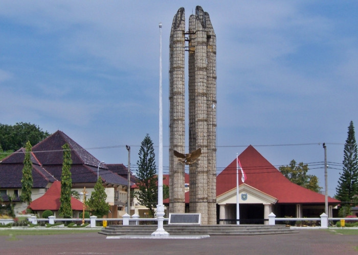 Prakiraan Cuaca di Indramayu Jum'at 17 Mei 2024