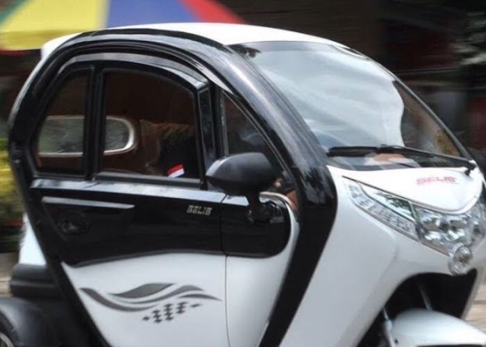 Cuma Cicil 300 Ribuan, Ini Harga dan Simulasi Kredit Motor Listrik Selis Roda Tiga yang Anti Hujan dan Panas