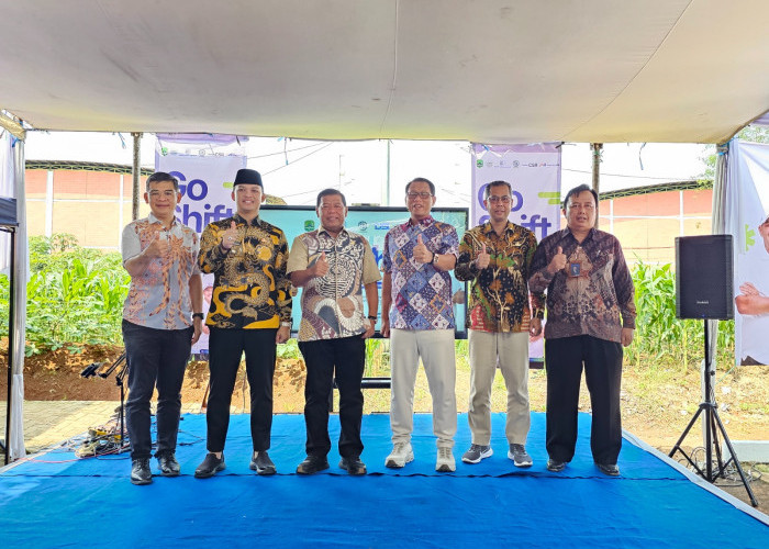 Gebrakan Terpadu Majalengka: Serap Tenaga Kerja, Tertibkan Kabel Kota, dan Dorong Literasi Buruh