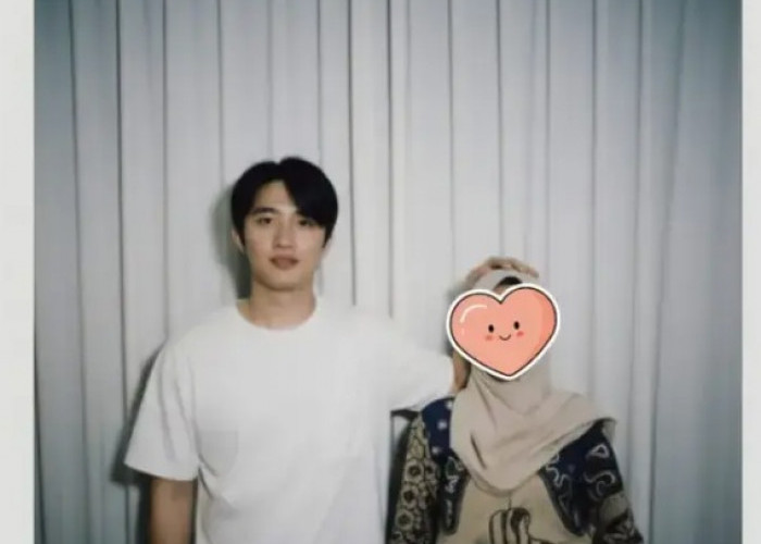 Ingin Berfoto Bersama Selebriti? Berikut Prompt Gemini AI yang Lagi Viral untuk Foto Polaroid Bersama Idola