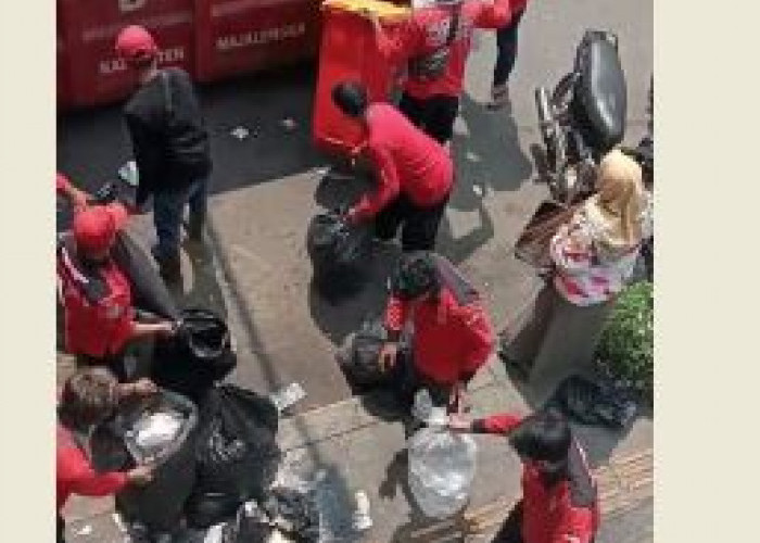 Petugas DLH ‘Marema’ Sampah Kawasan GGM