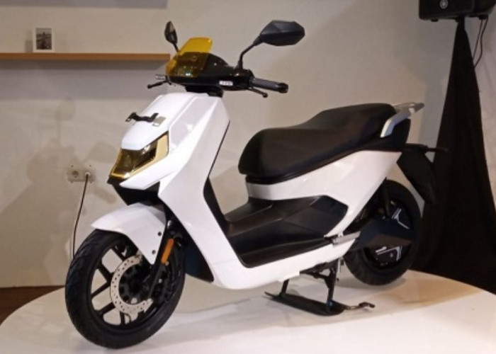 5 Motor Listrik 2026 Paling Gila, Tembus Hingga 210 Km, Baterai Lepas dan Desain Sporty Bikin Naksir