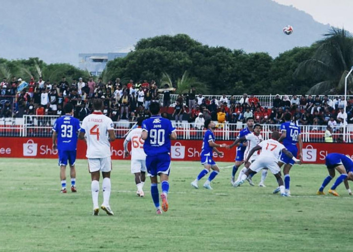 Persib Kandas 2-0 di Ternate, Ini Faktor Kekalahan Maung Bandung dari Malut United!