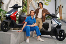 Fast Swap 10 Detik Jadi Andalan, Uwinfly T78B dan D66B Tawarkan Sensasi Motor Listrik Garansi Baterai 5 Tahun