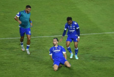 Jalan Persib Bandung Mengejar Persija Masih Terbuka, Dua Laga Kandang Jadi Momen Krusial