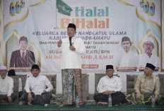 Menteri Nusron Serahkan Sertipikat Wakaf PCNU Indramayu, Dorong NU Perluas Manfaat Nyata