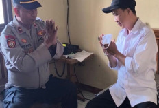 Abu Vulkanik Gunung Anak Krakatau, Polres Majalengka Ingatkan Personel Jaga Kesehatan & Bagikan Masker Gratis