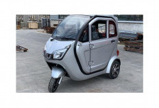 Kredit Motor Listrik Roda 3 Tertutup, Termasuk Model Solaris R3 Balis, Bawa Pulang Mulai Cicilan Rp695 Ribu