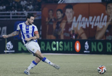 Persib Bandung vs Borneo FC Imbang 1-1, Lebaran di Puncak Klasemen