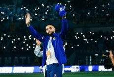 Eks PSG Resmi Gabung Persib, Ini Profil dan Alasan Layvin Kurzawa Merapat ke Maung Bandung!