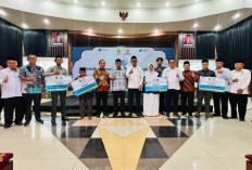 Baznas Majalengka Dorong Masjid Jadi Pusat Ekonomi Umat, Salurkan 500 Mushaf Al-Qur’an dan Bantuan Rp311 Juta
