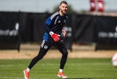 Maarten Paes Tetap di FC Dallas, Rumor Gabung Persib Bandung Terbantahkan?