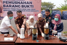 Kejari Majalengka Musnahkan Barang Bukti dari 28 Perkara Inkrah, Ada Sabu 32,19 Gram