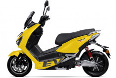 Daftar Motor Listrik Buatan Indonesia yang Lagi Diskon Desember 2025, Potongan Harga hingga Rp14 Juta!