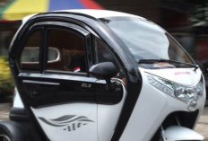Cuma Cicil 300 Ribuan, Ini Harga dan Simulasi Kredit Motor Listrik Selis Roda Tiga yang Anti Hujan dan Panas
