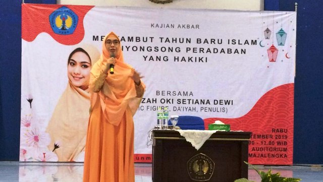 Oki Setiana Dewi ke Kampus Unma, Ada Apa Ya?