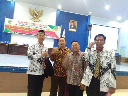 Guru Harus Cerminkan Karakter Positif