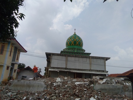 Rehab Masjid Ciomas Baru 60 Persen