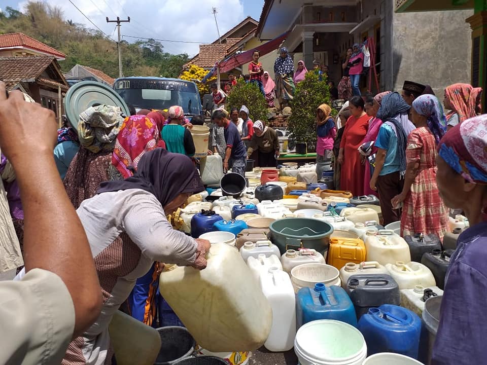 PDAM Bantu Warga Cimanggu Hilir