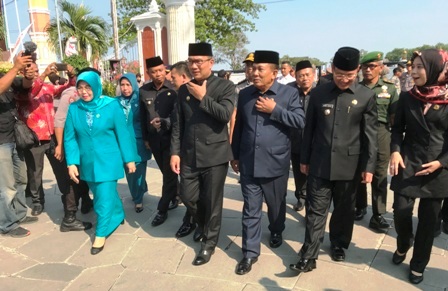 Gubernur Ridwan Kamil Ajak Kades Kejar Status Desa Mandiri