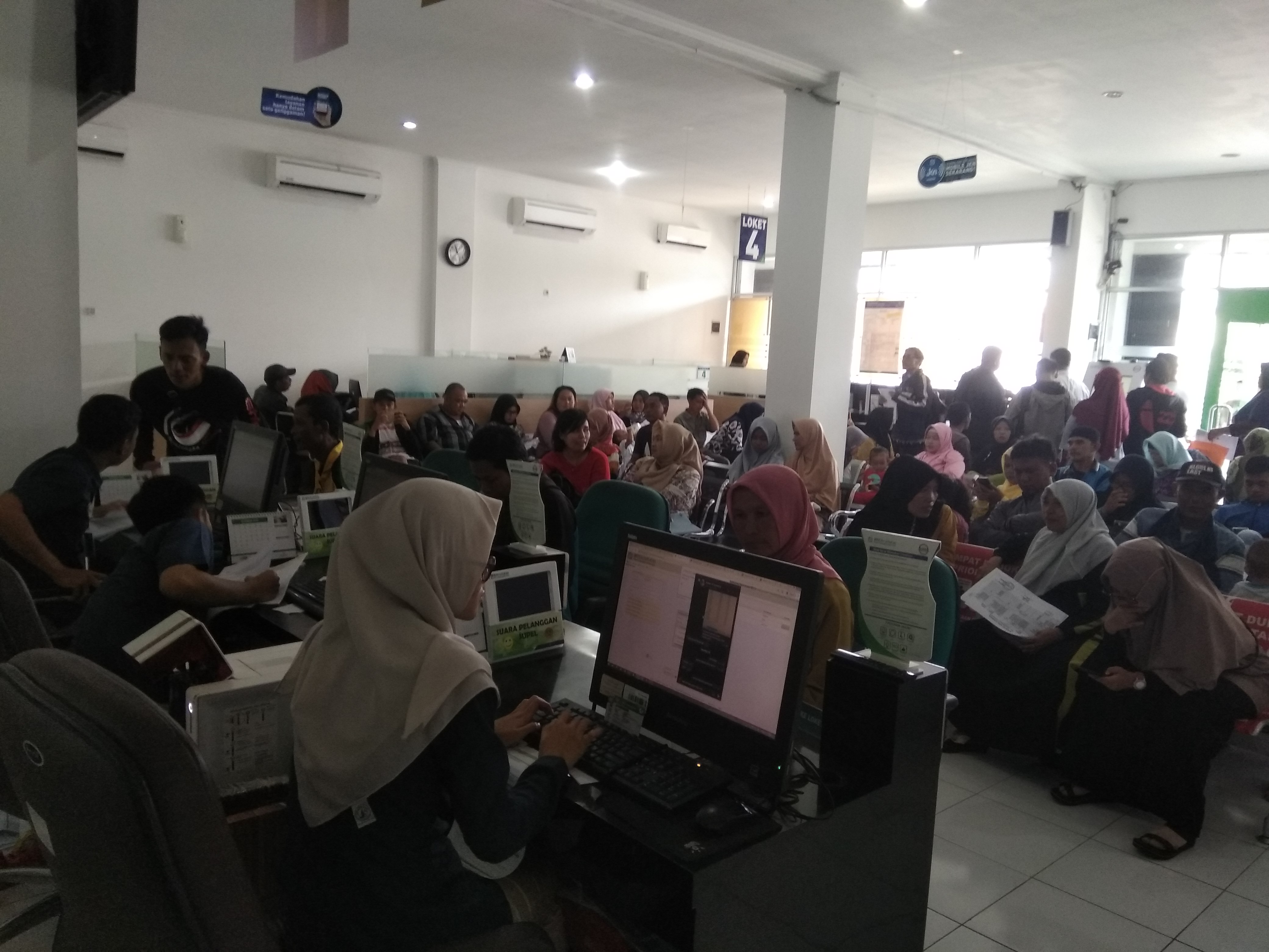 Banyak Peserta BPJS Turun Kelas